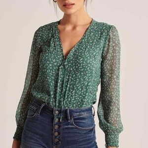Abercrombie Long Sleeve Chiffon Bodysuit M green floral
